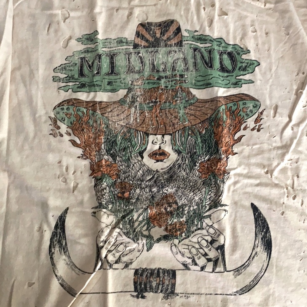 Midland band tee from buckle